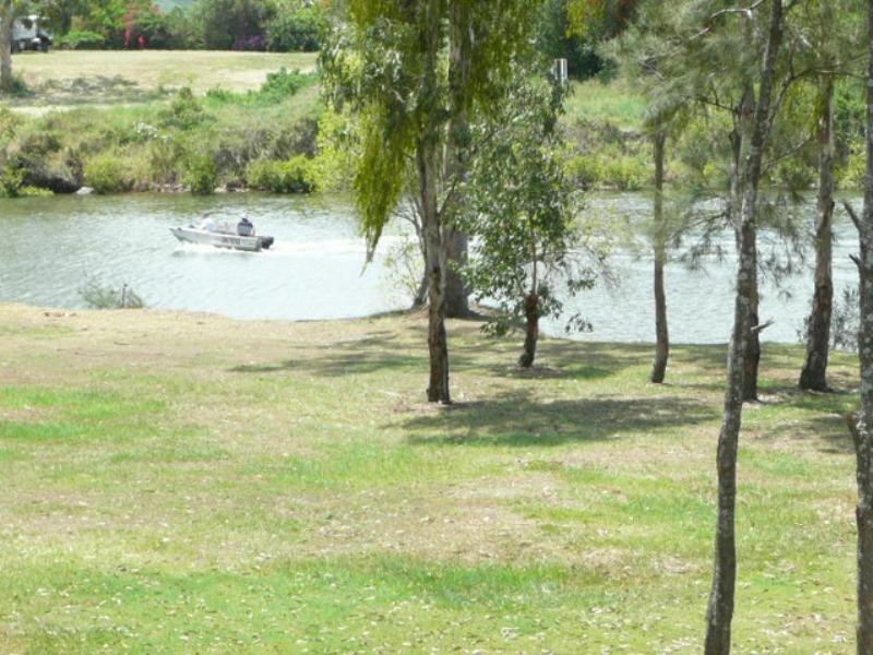 19 Brittany Drive, Oxenford QLD 4210