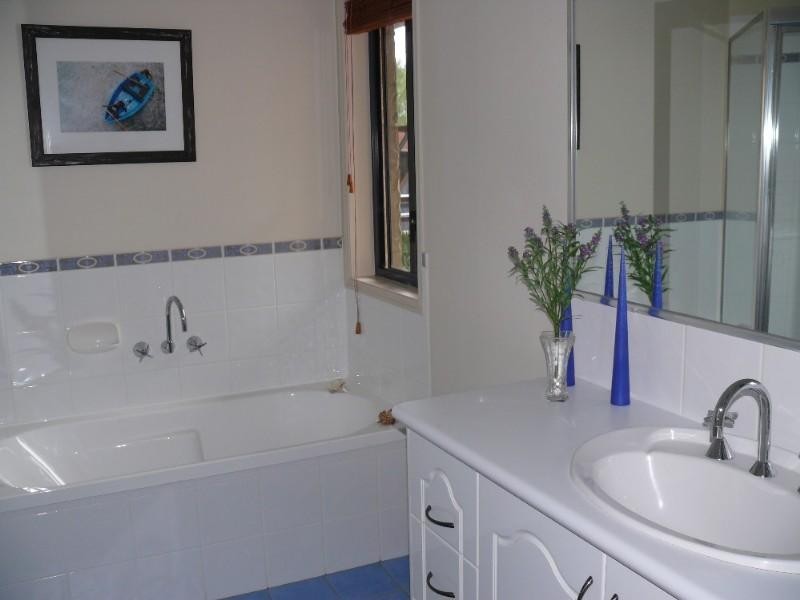 24 Brittany Drive, Oxenford QLD 4210