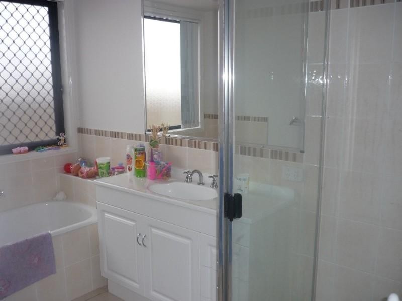 28 Barrington Street, Upper Coomera QLD 4209