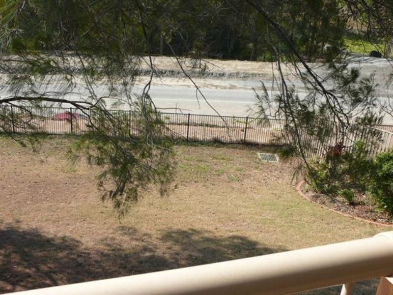 2/9 Wendy Court, Upper Coomera QLD 4209