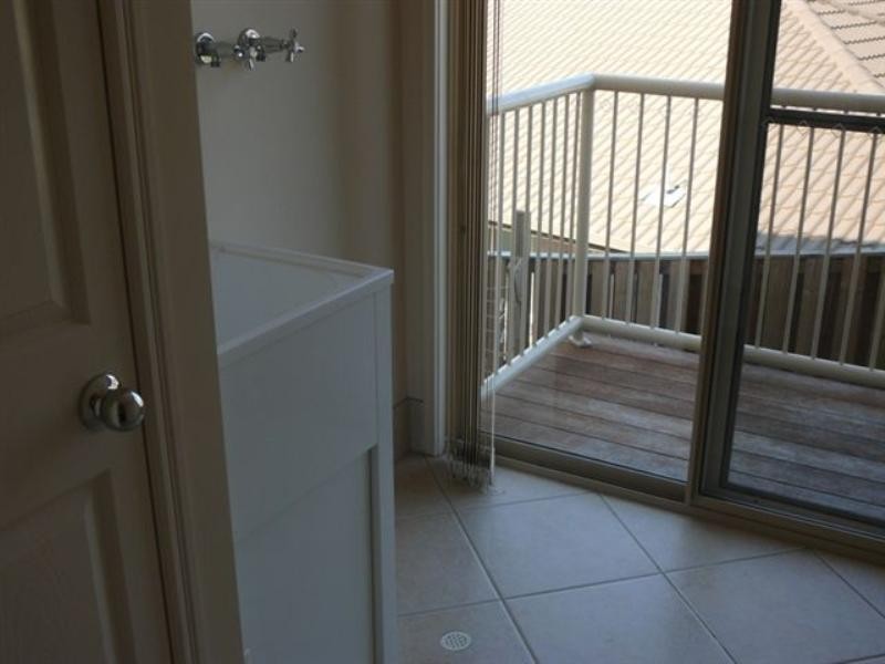 2/9 Wendy Court, Upper Coomera QLD 4209