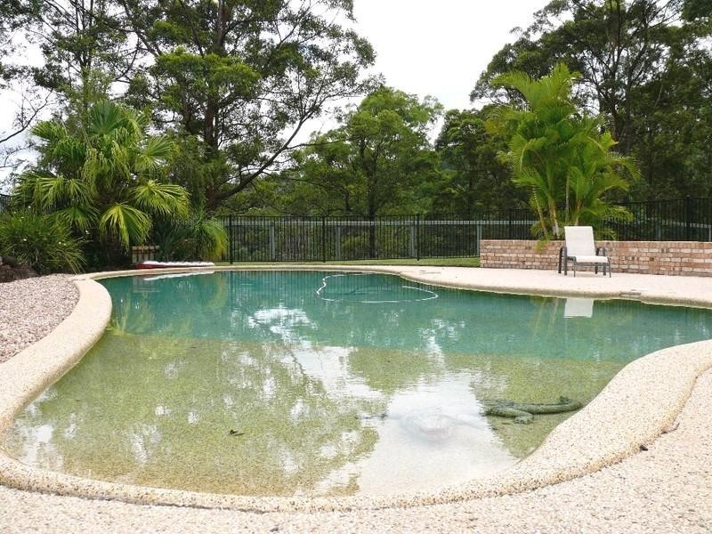 83 Chesterton Road, Guanaba QLD 4210