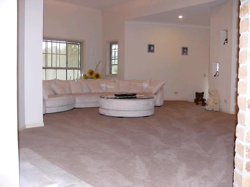 83 Chesterton Road, Guanaba QLD 4210