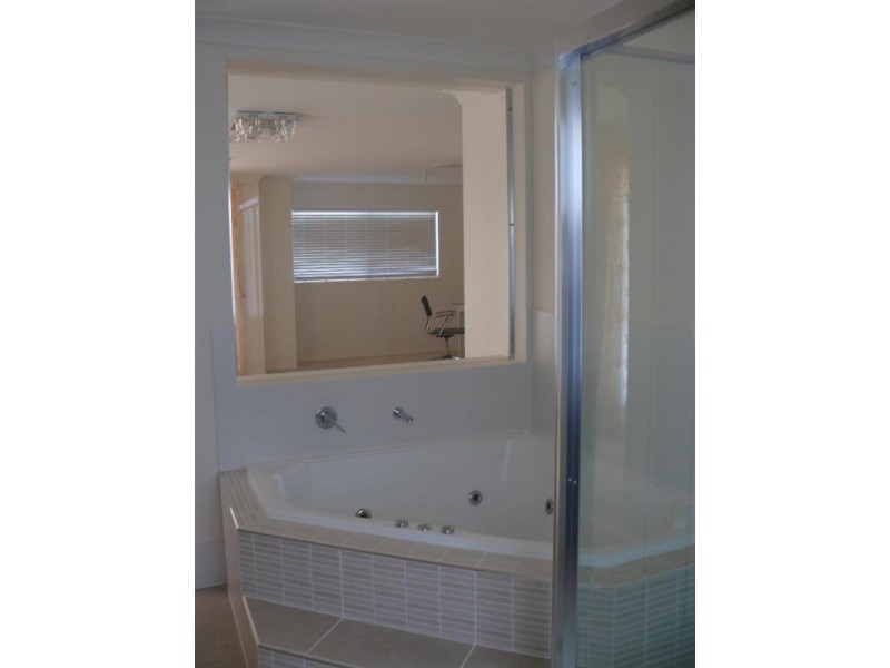 25 Coach Way, Upper Coomera QLD 4209