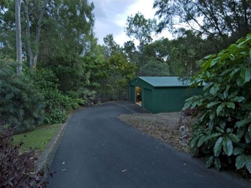12 Hannaford Place, Helensvale QLD 4212