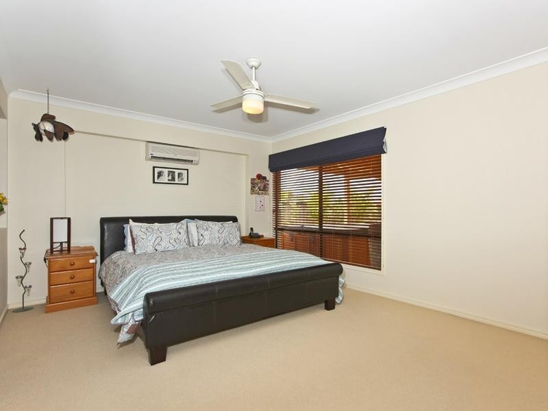 Pacific Pines QLD 4211