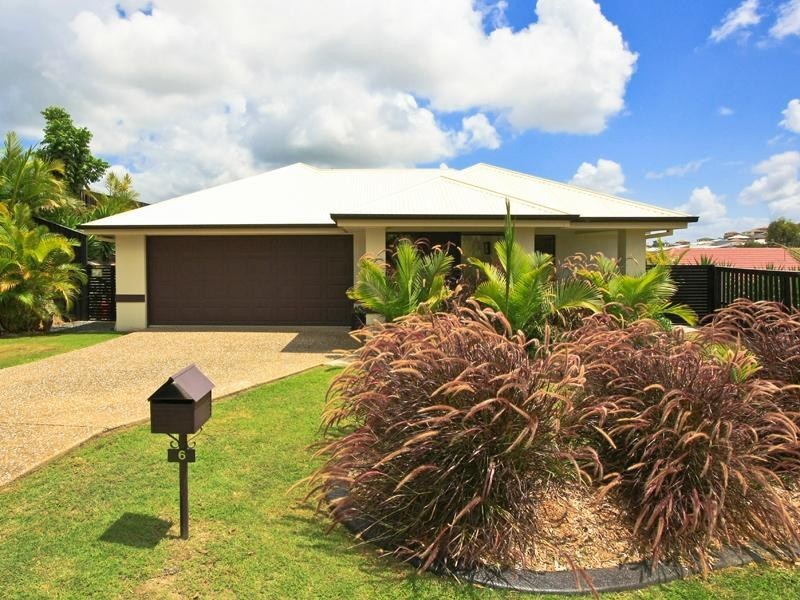 Pacific Pines QLD 4211