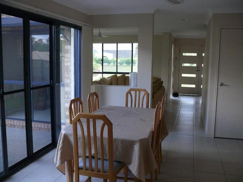 3 Greg Link, Upper Coomera QLD 4209