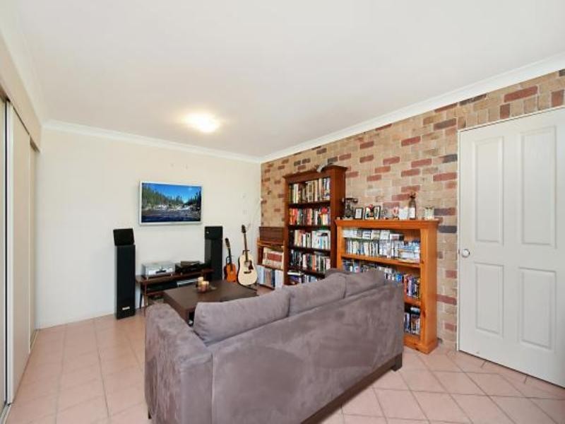 10 Newlands Court, Mount Nathan QLD 4211