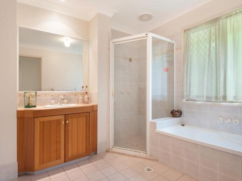 10 Newlands Court, Mount Nathan QLD 4211