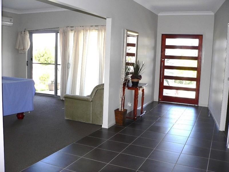 17 Bishopwood Court, Upper Coomera QLD 4209