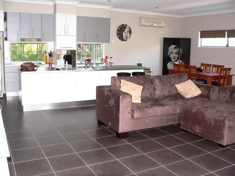 17 Bishopwood Court, Upper Coomera QLD 4209