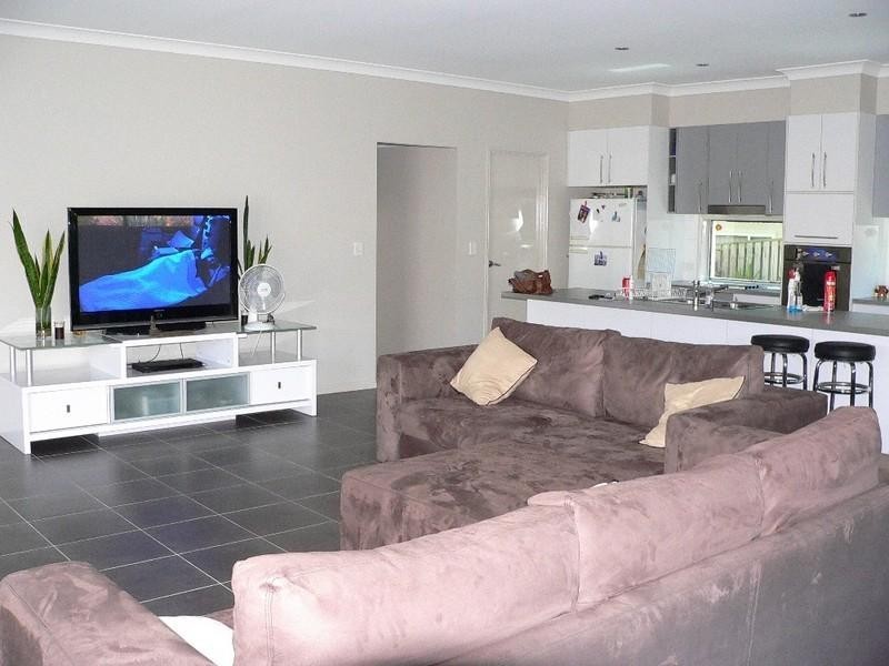 17 Bishopwood Court, Upper Coomera QLD 4209