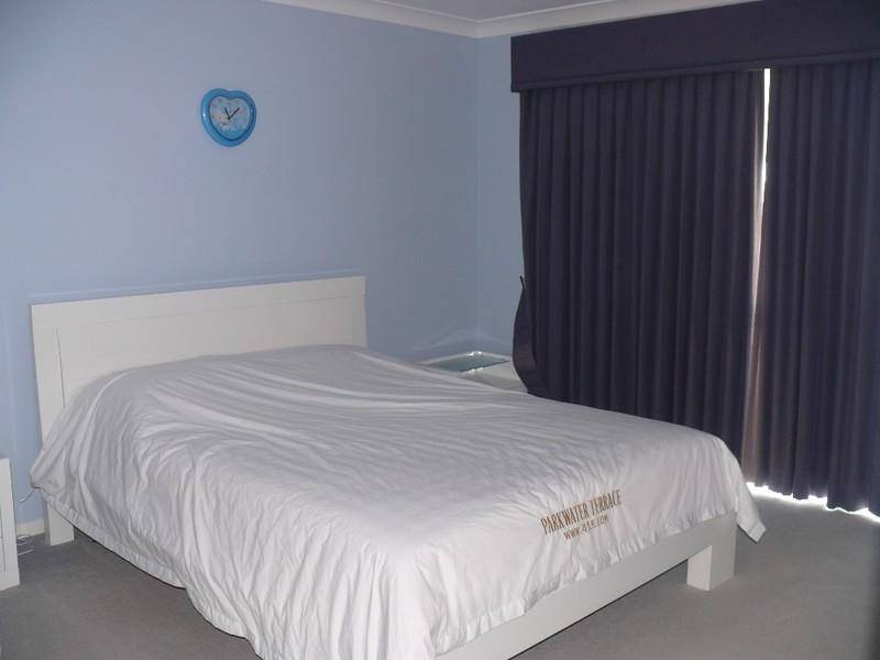 21 Parkwater Terrace, Helensvale QLD 4212