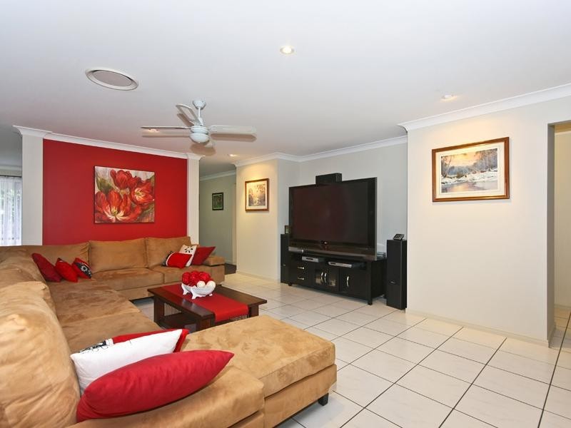 13 Ontario Court,, Oxenford QLD 4210