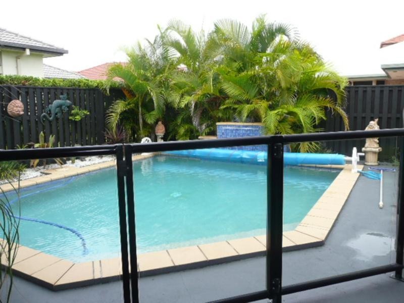 18 Brittany Drive, Oxenford QLD 4210