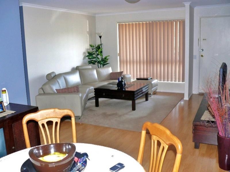 1/37 Broadway Drive, Oxenford QLD 4210