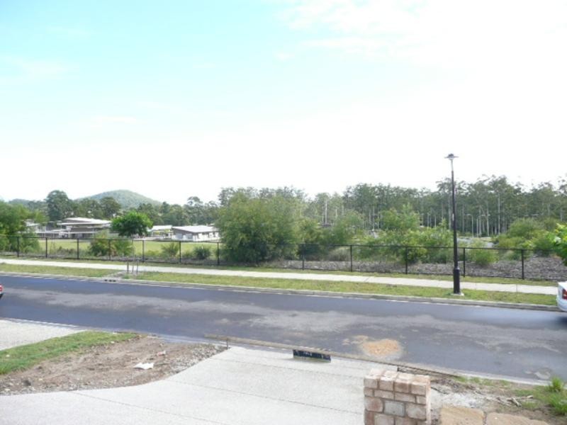 12 Manning Circuit, Pacific Pines QLD 4211