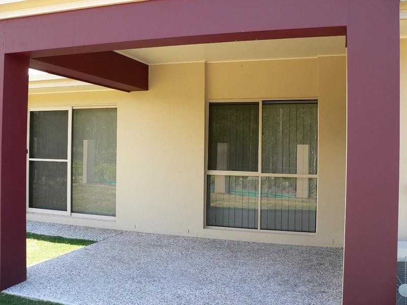 33 Serenade Crescent, Coomera QLD 4209