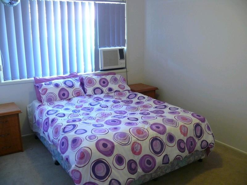 2/135 Central Street, Labrador QLD 4215