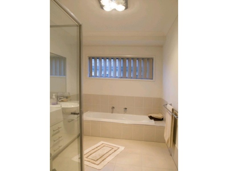 7 Krystle Court, Upper Coomera QLD 4209