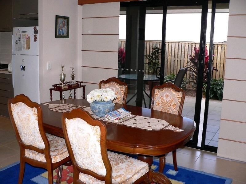 11 Coach Way, Upper Coomera QLD 4209