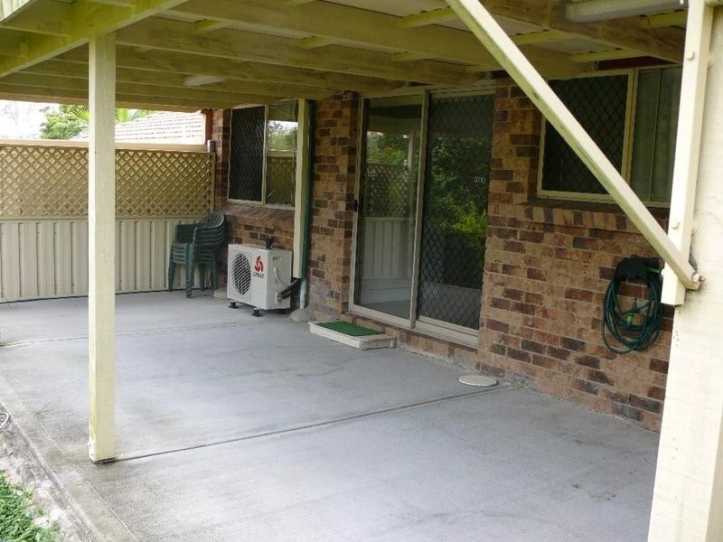 8/3 Wayne Place, Oxenford QLD 4210