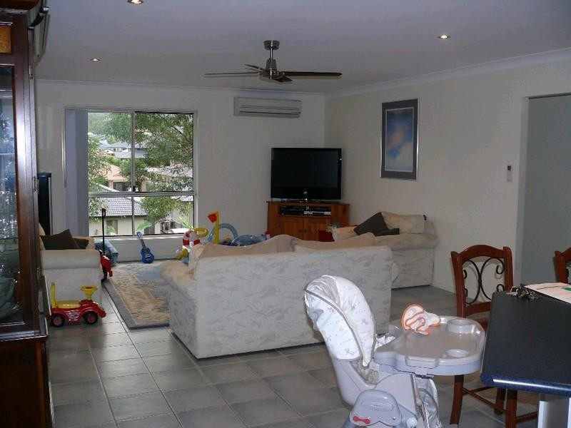 10 Gecko Crescent, Upper Coomera QLD 4209