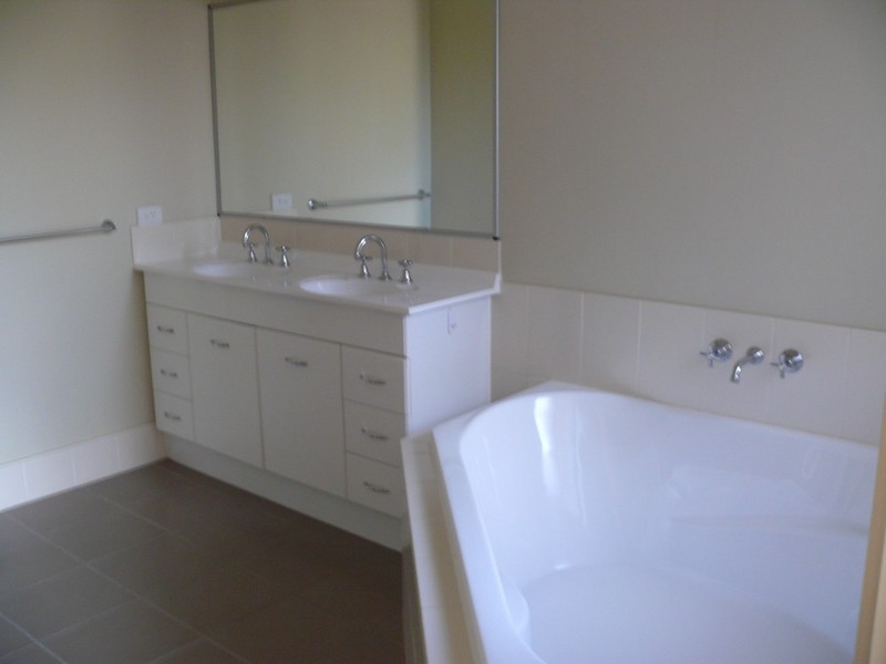 42 Bridie Drive, Upper Coomera QLD 4209