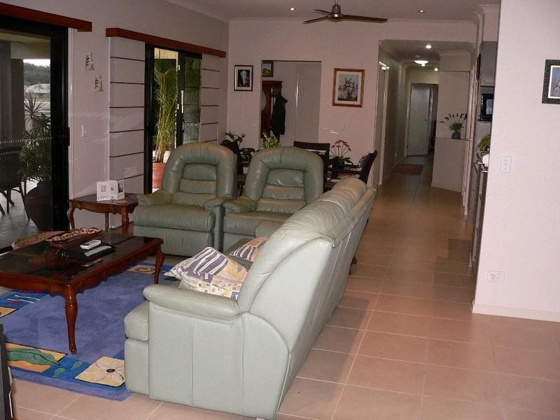 11 Coach Way, Upper Coomera QLD 4209