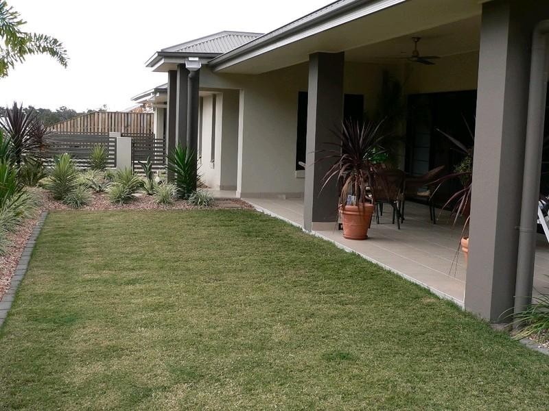 11 Coach Way, Upper Coomera QLD 4209