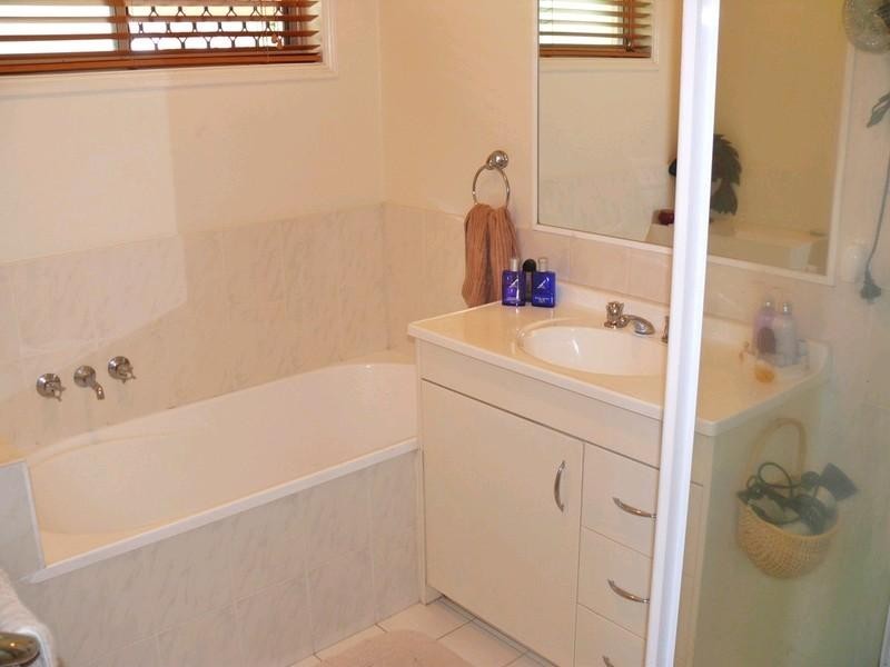 1/81 River Oak Drive, Helensvale QLD 4212