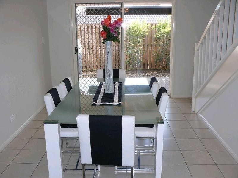 1/32 Buchanan Circuit, Oxenford QLD 4210