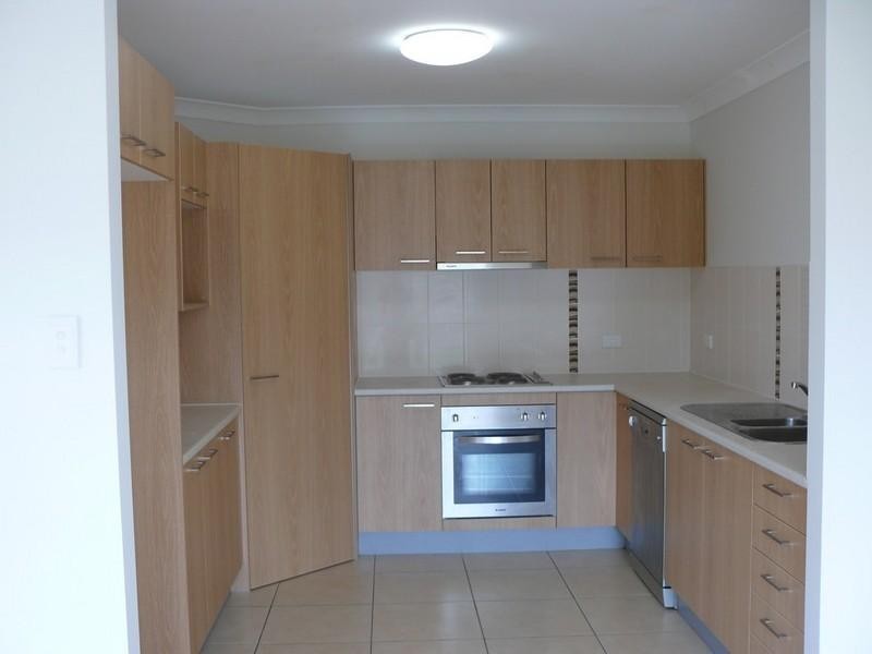 2/14 Bodacious Terrace, Pimpama QLD 4209