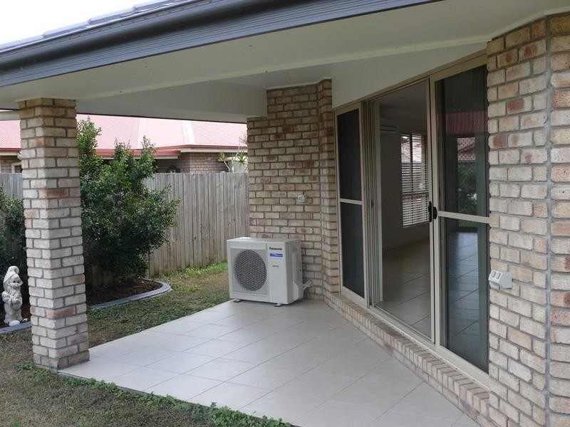 2/14 Bodacious Terrace, Pimpama QLD 4209