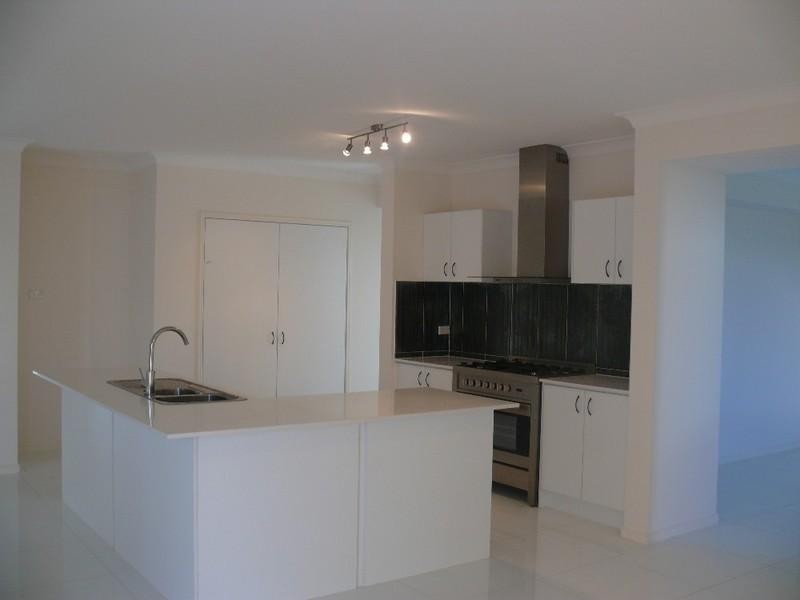 14 Cabriolet Court, Upper Coomera QLD 4209