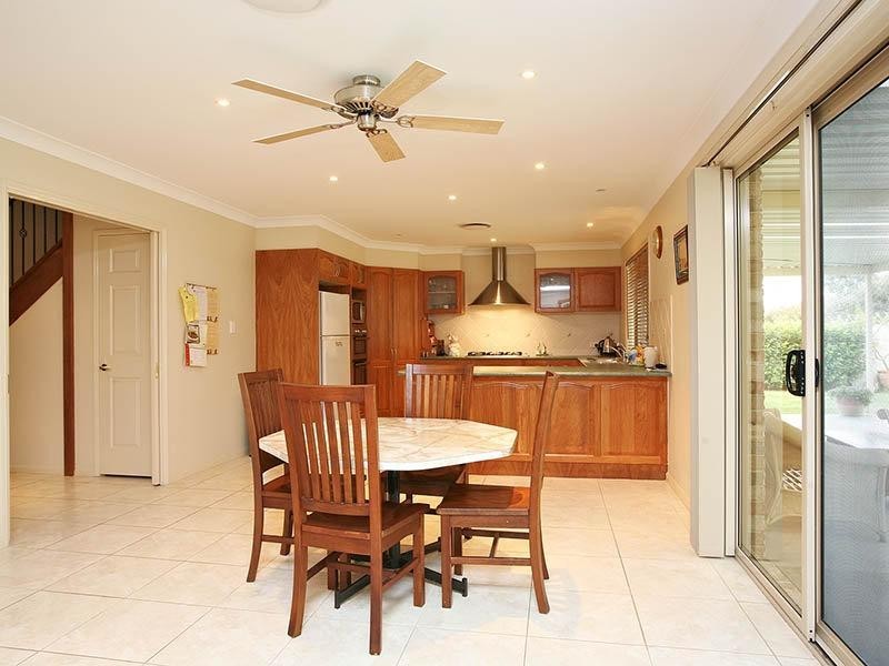 18 Tandanus Court, Oxenford QLD 4210