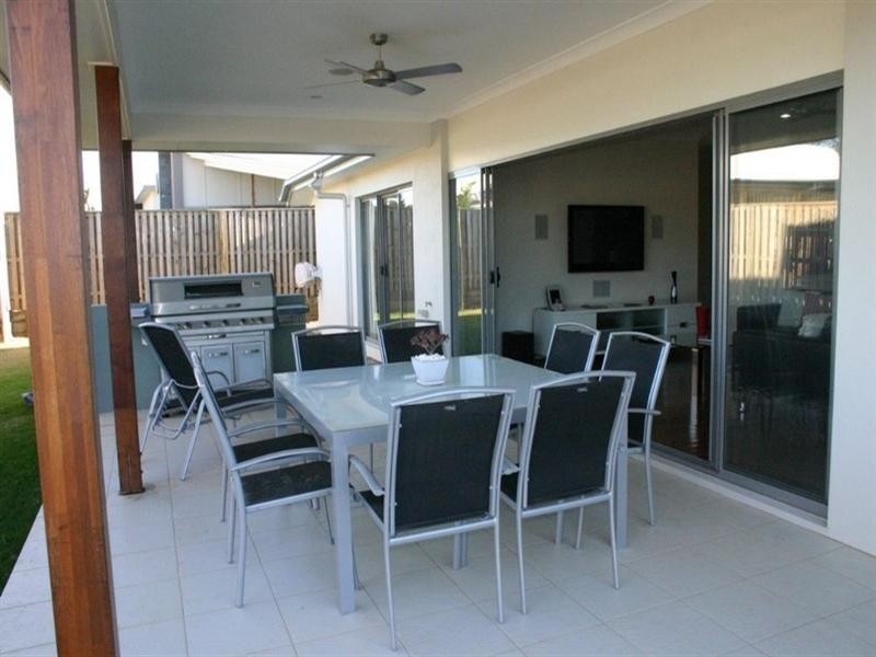 16 Orlando Drive, Coomera QLD 4209