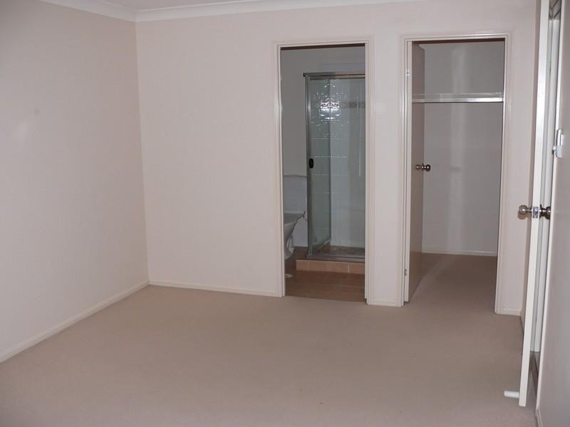 1/1 Pennant Court, Upper Coomera QLD 4209