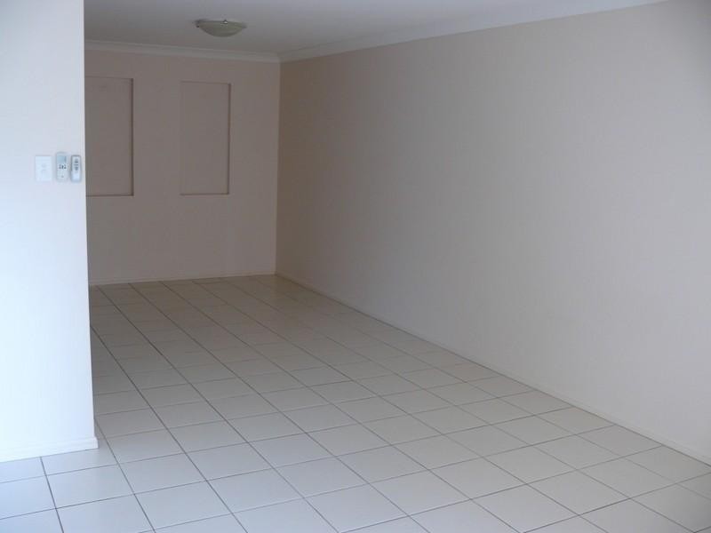 1/1 Pennant Court, Upper Coomera QLD 4209