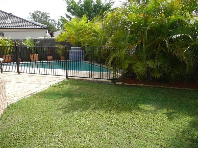 34 Brittany Drive, Oxenford QLD 4210