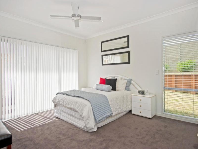 10 Lanier Close, Oxenford QLD 4210