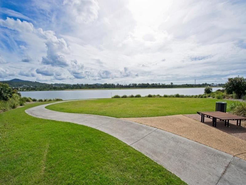 10 Lanier Close, Oxenford QLD 4210