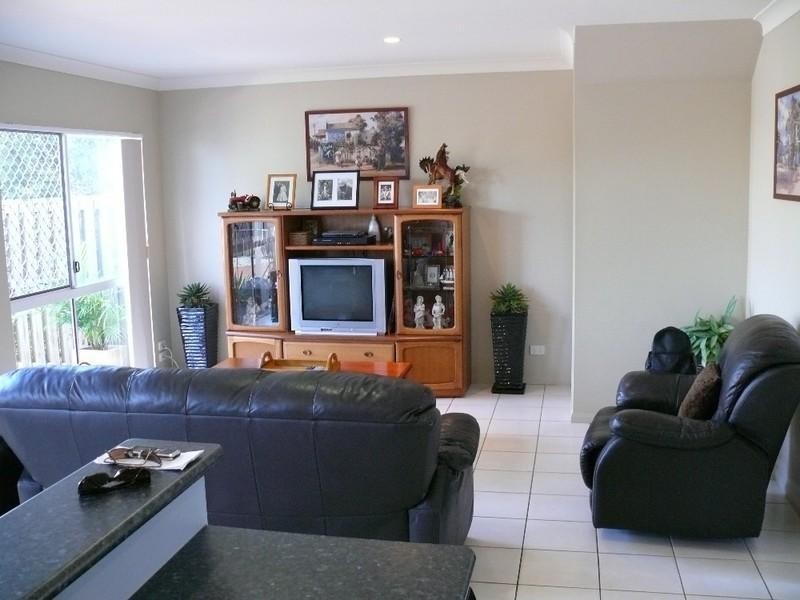 84/1 Sauvignon Parade, Upper Coomera QLD 4209