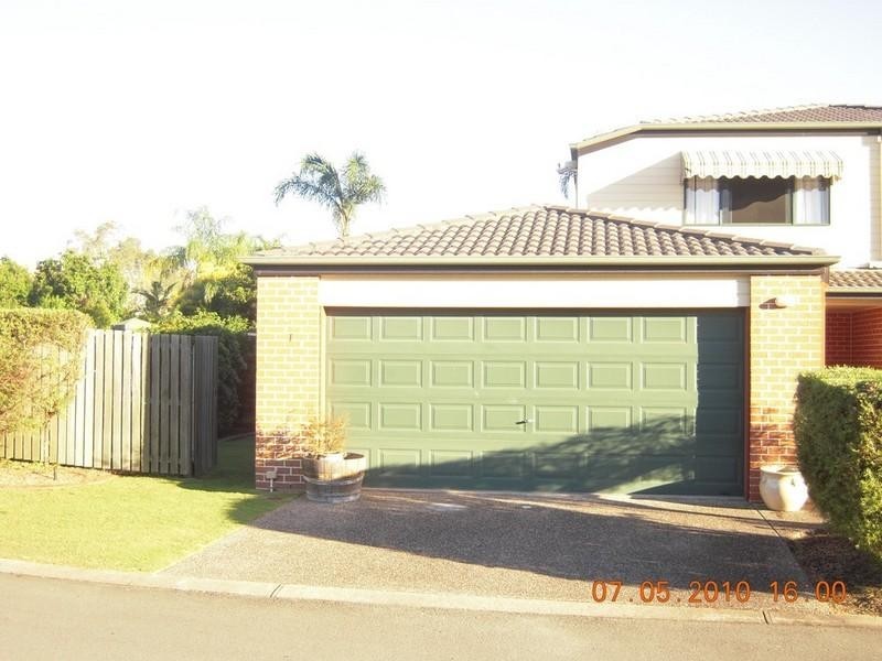 1/1 Koala Town Road, Upper Coomera QLD 4209