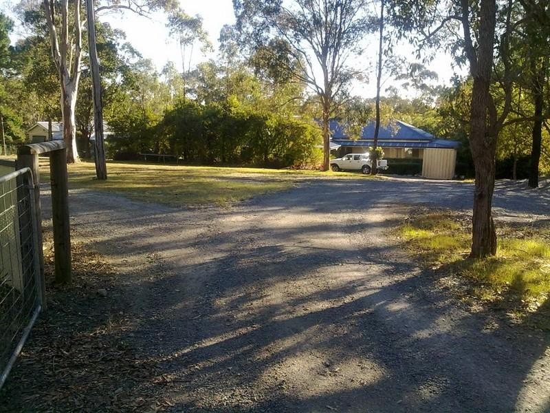 2 Bignells Road, Maudsland QLD 4210