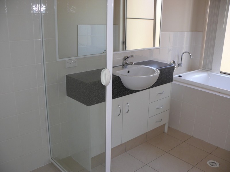 11 Starush Court, Upper Coomera QLD 4209