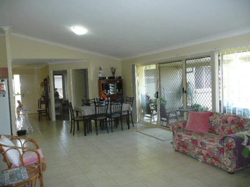 4 Bedroff Street, Upper Coomera QLD 4209