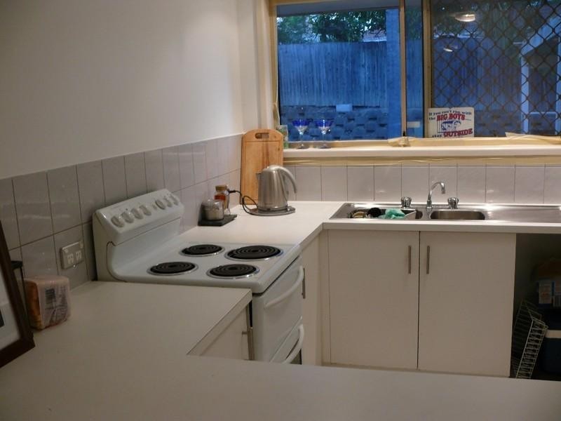 2/3 Hepburn Court, Oxenford QLD 4210