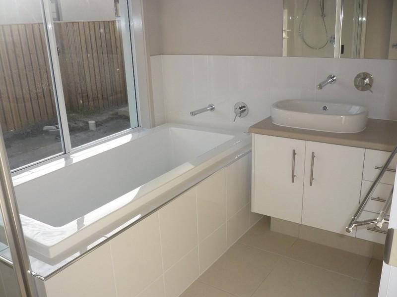 33 Homestead Circuit, Maudsland QLD 4210